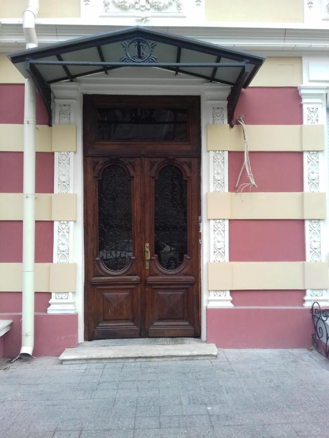Comfort Near Opera Theater Одесса Экстерьер фото